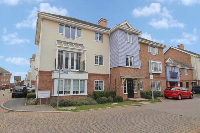 2 Bedroom Flat To Rent In Stanmore House, Coleridge Drive, Ruislip, HA4