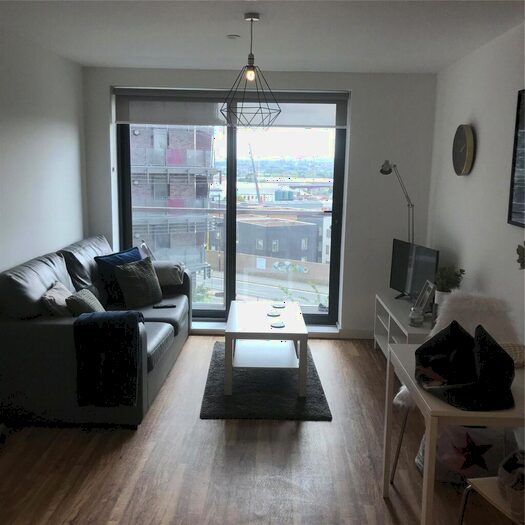 1 Bedroom Flat To Rent In Aire, Cross Green Lane, LS9
