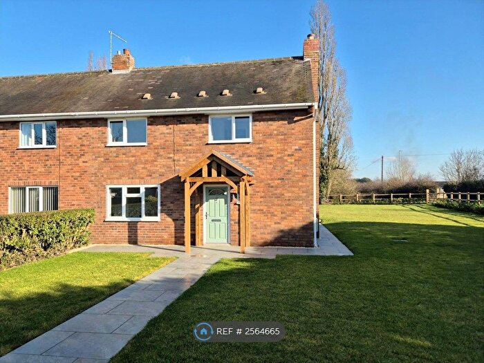3 Bedroom Semi-Detached House To Rent In Joeys Lane, Bilbrook, WV8