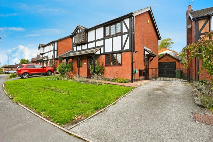 4 Bedroom Detached House For Sale In Shetland Road, Tibshelf, Alfreton, DE55