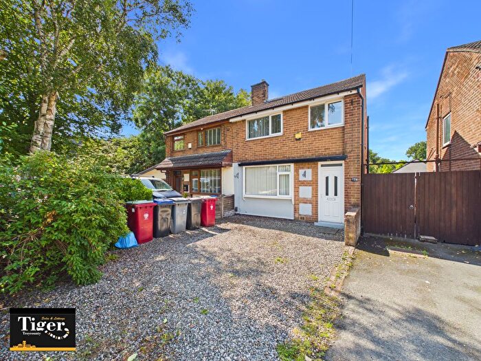 3 Bedroom Semi-Detached House For Sale In Hawes Side Lane, Blackpool, FY4