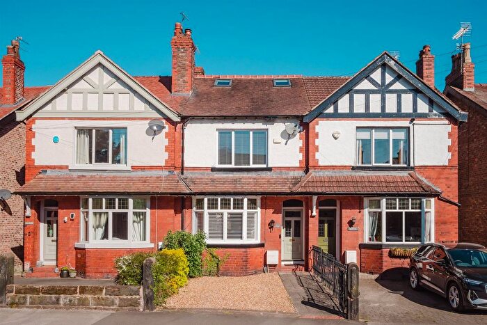 4 Bedroom Terraced House For Sale In Vicarage Lane, Bowdon, Altrincham, WA14