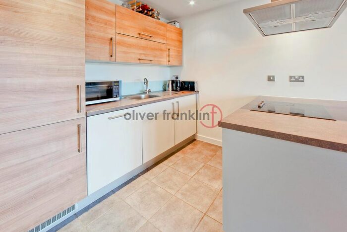 1 Bedroom Flat To Rent In Mostyn Grove, London, E3