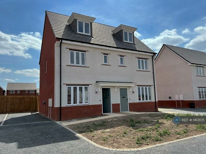 3 Bedroom Semi-Detached House To Rent In Astill Close, Keyworth, NG12