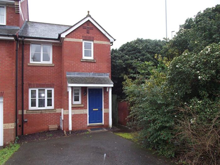 3 Bedroom Property To Rent In Etonhurst Close, Exeter, EX2