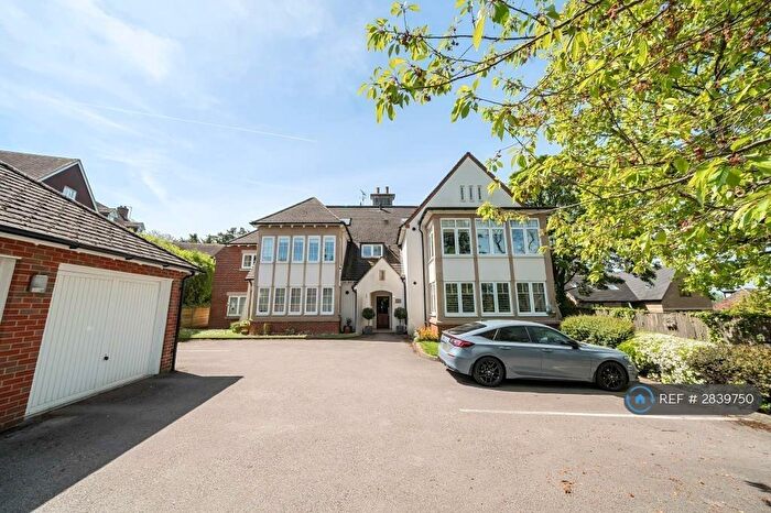 2 Bedroom Flat To Rent In Dean Court Road, Oxford, OX2