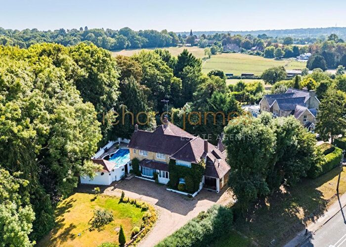 6 Bedroom Property For Sale In Allum Lane, Elstree, Herts, WD6