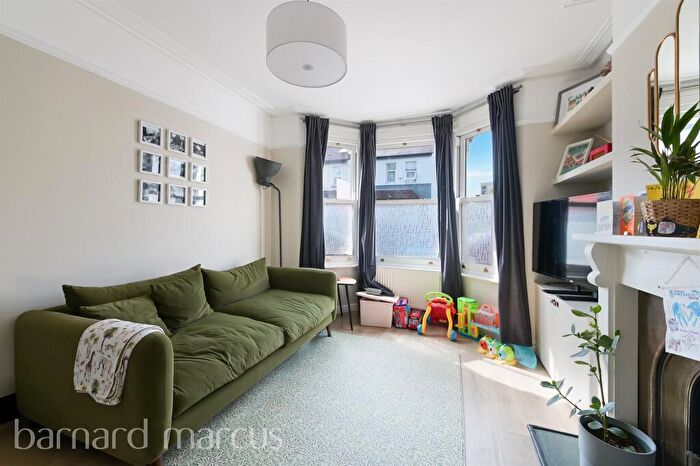 3 Bedroom Terraced House For Sale In Cedar Road, Croydon, CR0