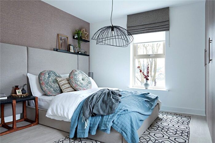 3 Bedroom Semi-Detached House For Sale In Attraction, Heritage Road, Kingswood, Hull, HU7