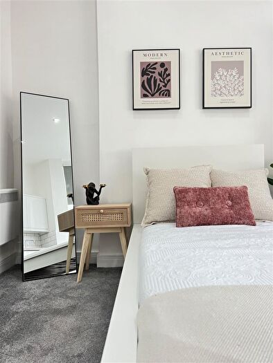 Flat To Rent In B Belmont Road, St Andrews, BS6