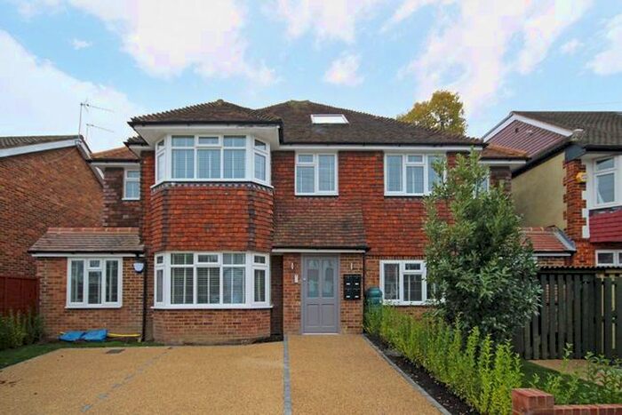 1 Bedroom Flat To Rent In Egerton Road, Twickenham, TW2