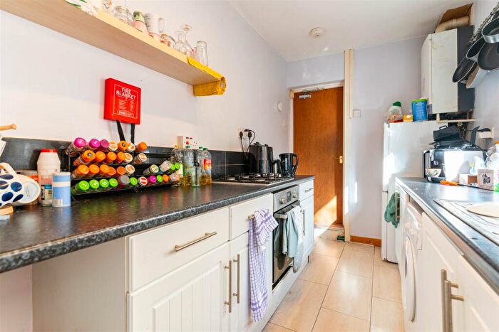 4 Bedroom House To Rent In Exeter Road, Birmingham, B29