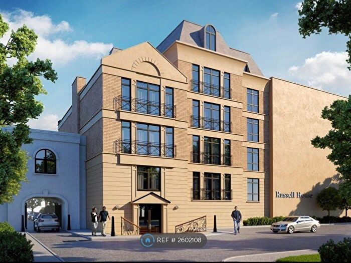 1 Bedroom Flat To Rent In Russell House, Brighton, BN1