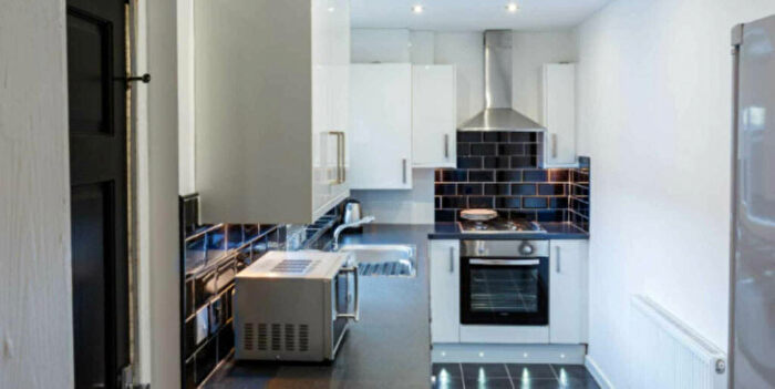 3 Bedroom House To Rent In Blandford Road, Salford, M6