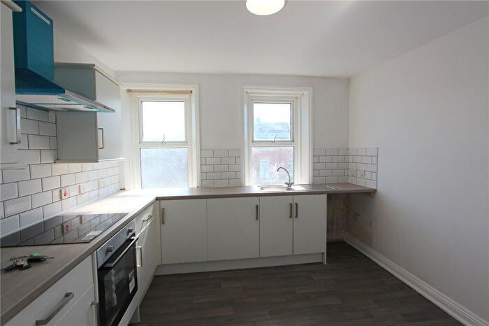 2 Bedroom Apartment To Rent In Esplanade, Whitley Bay, NE26