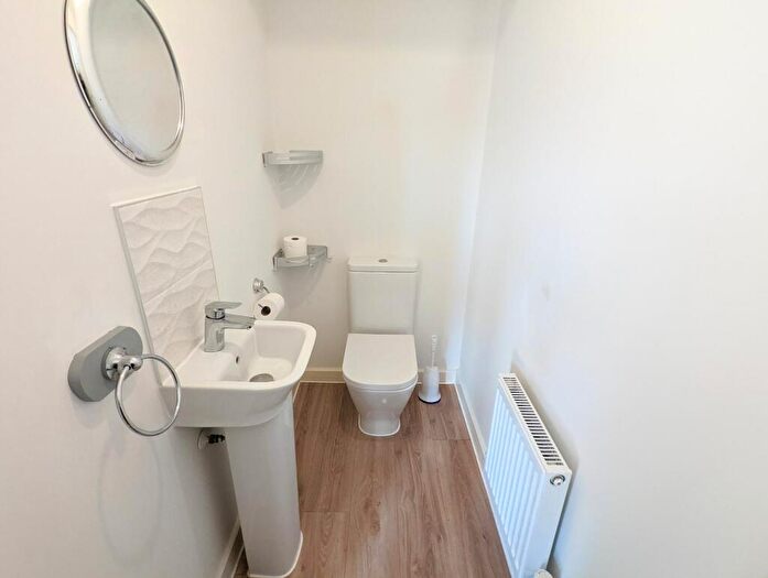 2 Bedroom Semi-Detached House For Sale In Dart Avenue, Topsham, Exeter, EX2