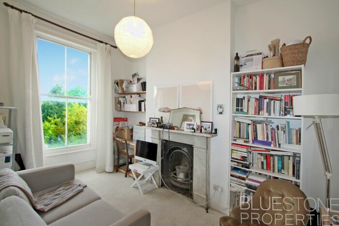 1 Bedroom Flat To Rent In Coldharbour Lane, Camberwell, SE5