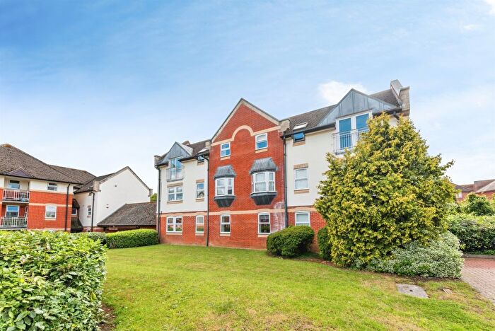 1 Bedroom Flat For Sale In Jackman Close, Abingdon, OX14
