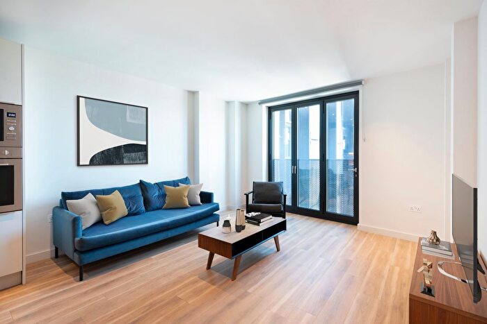 2 Bedroom Flat To Rent In George Street, Croydon, CR0