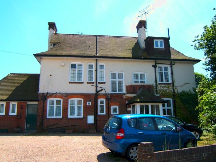 1 Bedroom Flat To Rent In Camber Close, Bexhill-On-Sea, TN40