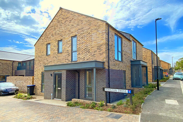 2 Bedroom Semi-Detached House To Rent In Fewston Drive, Harrogate, HG3