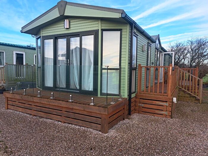 2 Bedroom Caravan For Sale In Carr Lane, Middleton, Morecambe, LA3