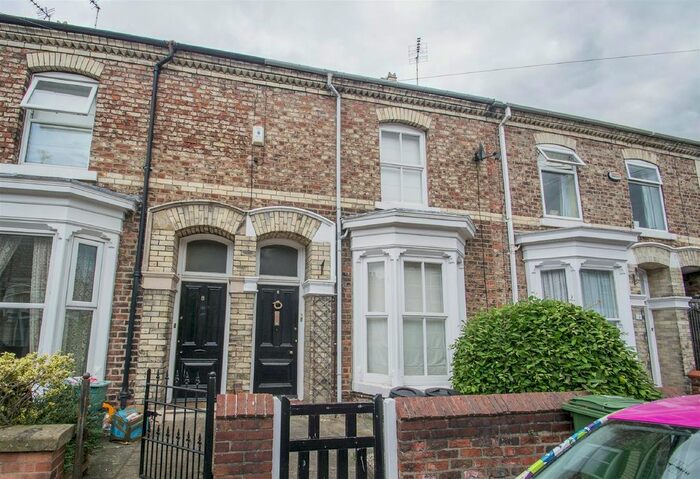 3 Bedroom Terraced House To Rent In Vyner Street, York YO31