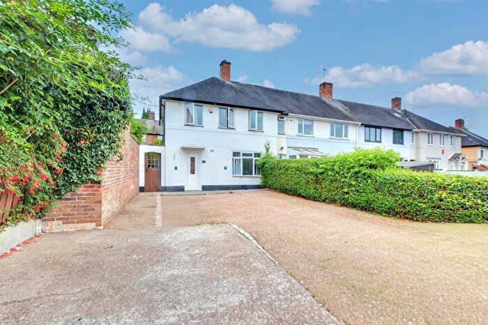 4 Bedroom House For Sale In Barwell Drive, Nottingham, NG8