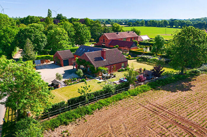 6 Bedroom Detached Bungalow For Sale In Sandy Lane, East Tuddenham, Nr Norwich, NR20