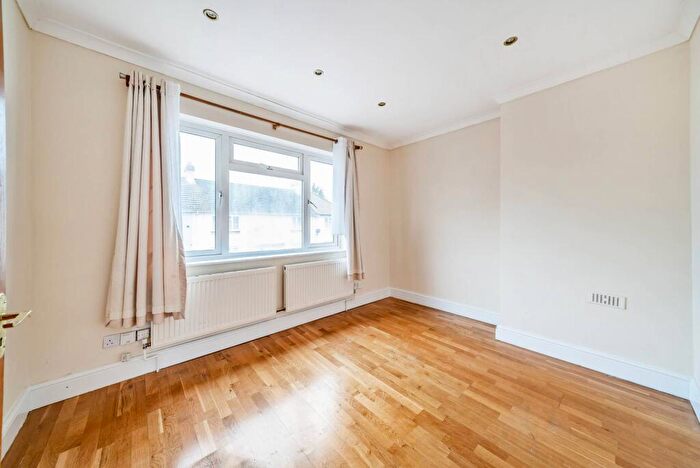 4 Bedroom Terraced House To Rent In Dalton Avenue, Mitcham, CR4
