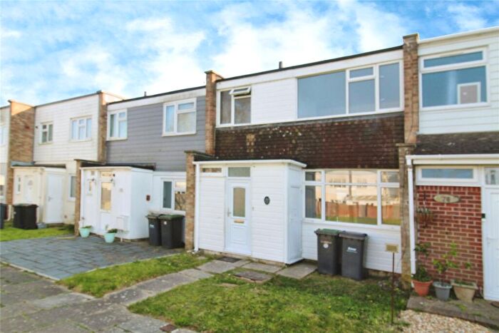 3 Bedroom House To Rent In Juniper Square, Havant, Hampshire, PO9