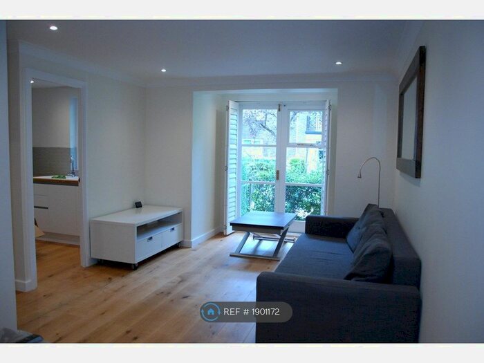 Studio To Rent In Brompton Park Crescent, London, SW6