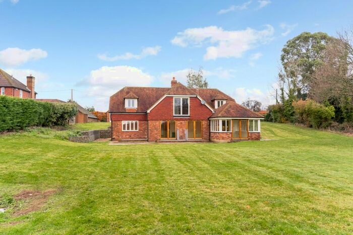 5 Bedroom Detached House To Rent In Furnace Lane, Brenchley, Tonbridge, TN12