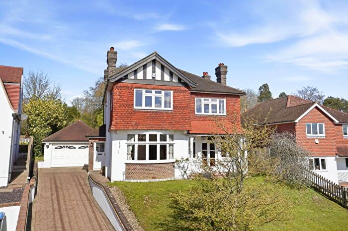 4 Bedroom Detached House For Sale In Manor Way, Purley, CR8