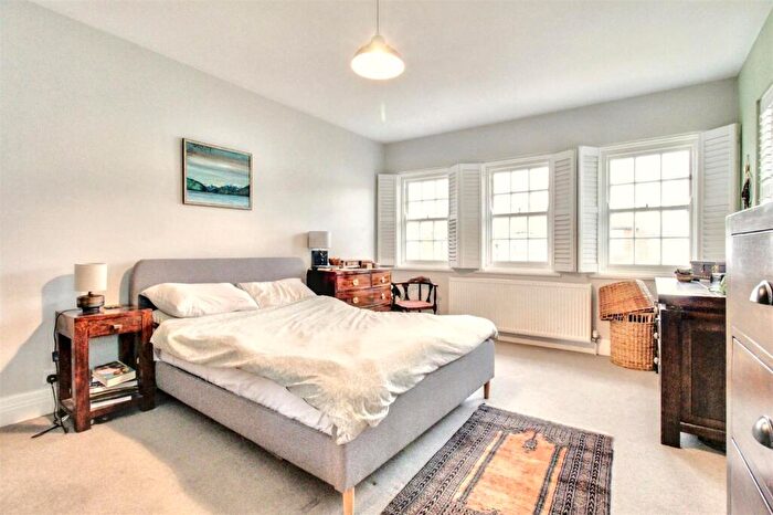 4 Bedroom Detached House For Sale In Madeira Avenue, Worthing, BN11