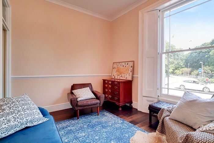 2 Bedroom Apartment To Rent In East India Dock Road London, E14