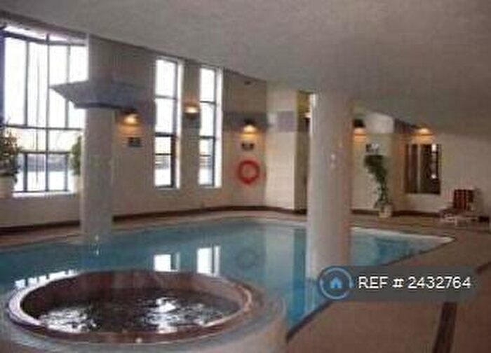 4 Bedroom Semi-Detached House To Rent In Cyclops Mews, London, E14