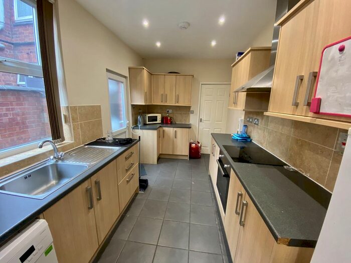 4 Bedroom Terraced House To Rent In Chaucer Street, Evington, LE2