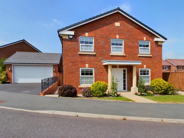 4 Bedroom Detached House For Sale In Redwood Drive, Blackpool FY4