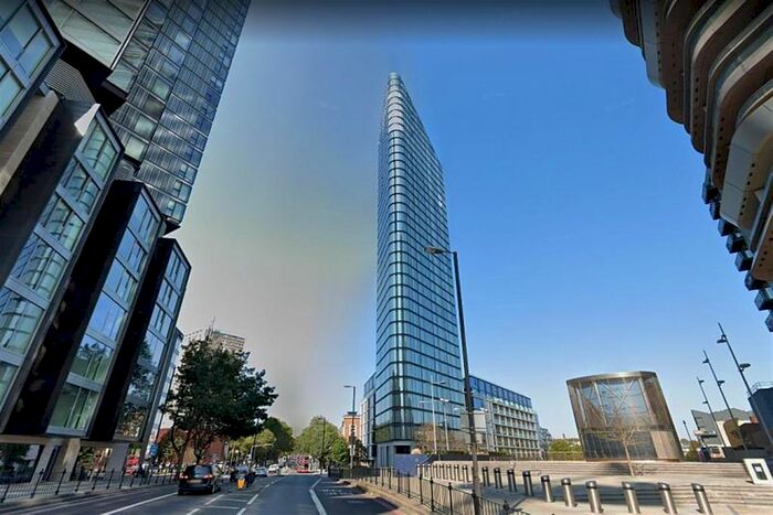 1 Bedroom Flat For Sale In Chronicle Tower, B City Road, London, EC1V