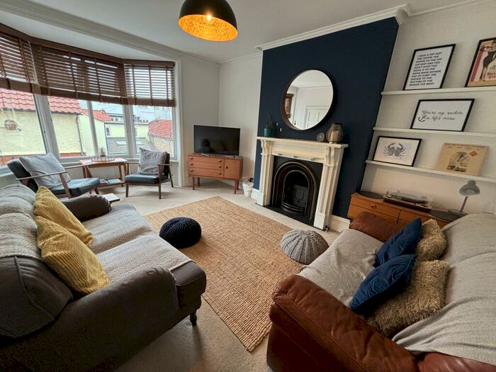 2 Bedroom Apartment To Rent In Corner Street, Cromer, NR27