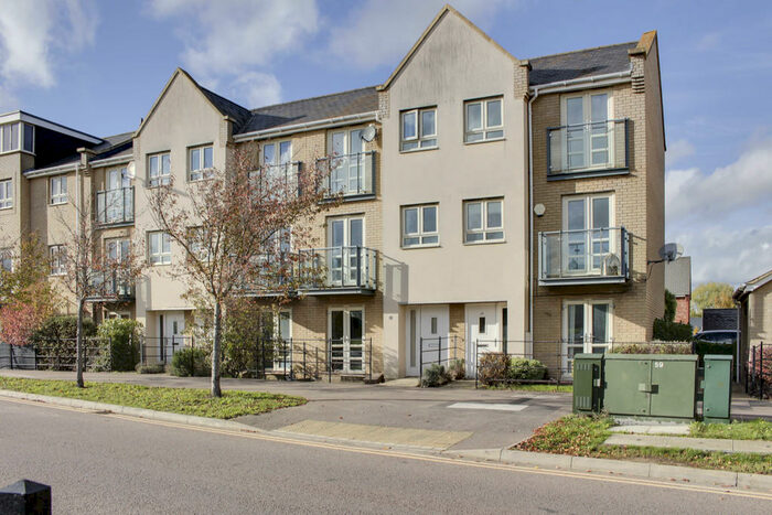 4 Bedroom Town House To Rent In Stone Hill, Loves Farm, PE19