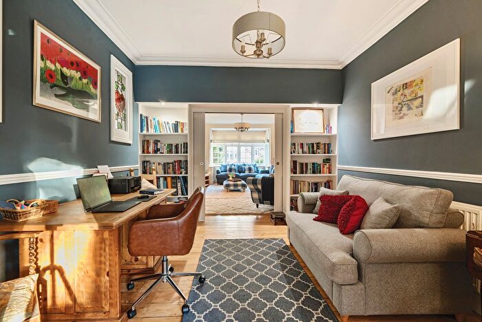 6 Bedroom Detached House For Sale In Kings Drive, Thames Ditton, KT7