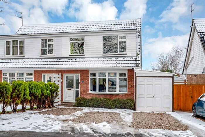 3 Bedroom Semi-Detached House For Sale In Conway Drive, Shepshed, Loughborough, LE12