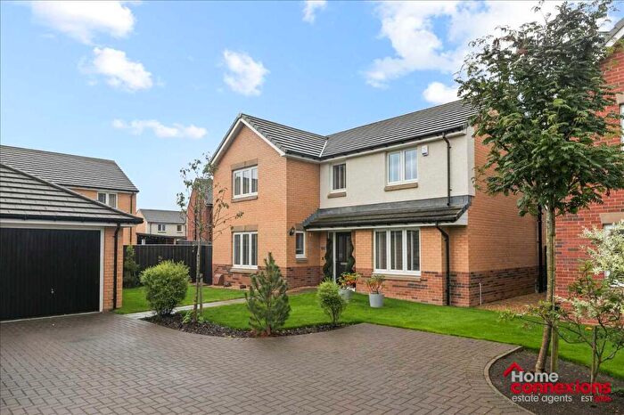 4 Bedroom Detached House For Sale In Westoe Path, Benthall Farm, East Kilbride, G75