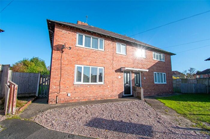 3 Bedroom Semi Detached House For Sale In Talbot Gardens, Little Neston, Neston, CH64