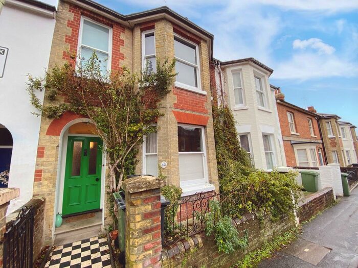 3 Bedroom Terraced House To Rent In Western Road, Winchester SO22