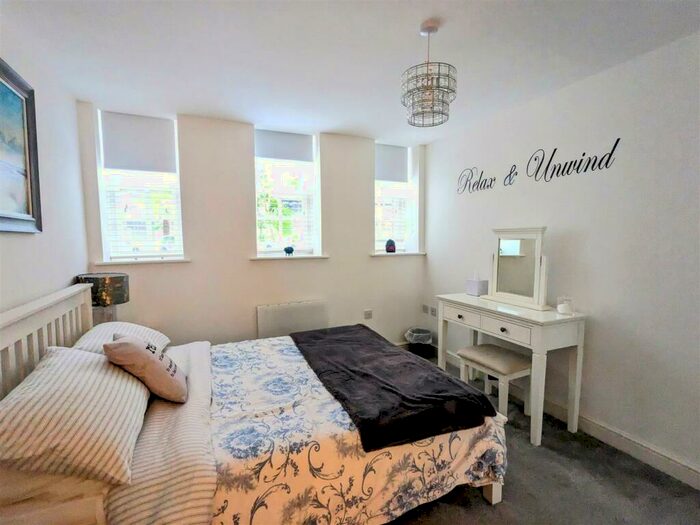 2 Bedroom Apartment To Rent In Station Road, Deganwy, Conwy, LL31
