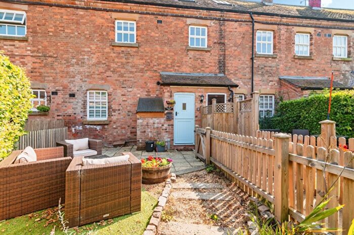 1 Bedroom Flat For Sale In Taylors Croft, Woodborough, Nottingham, Nottinghamshire, NG14