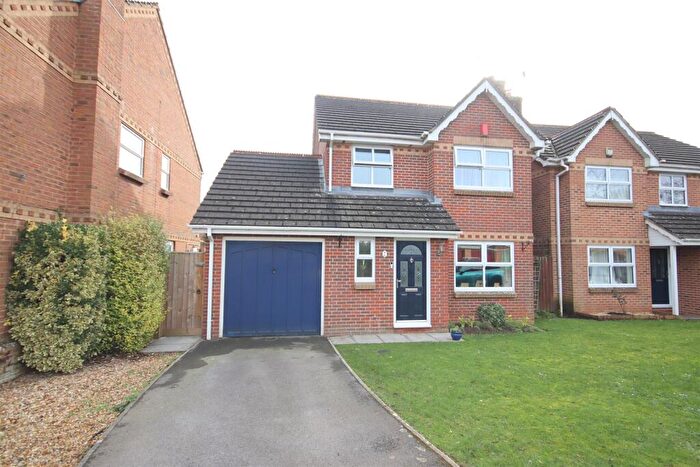 3 Bedroom Detached House For Sale In Acacia Close, Chippenham, SN14